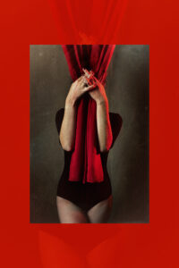 Triade primitive du blanc, du rouge et du noir – Aurore Dkr